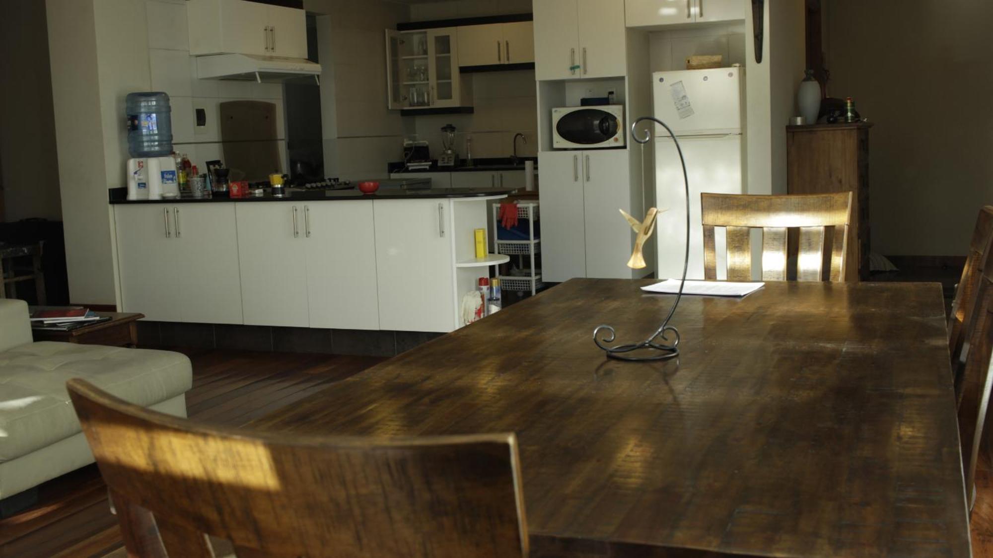 Apartamento Amplio Departamento Para Compartir Con Anfitrion En La Mejor Zona De *
